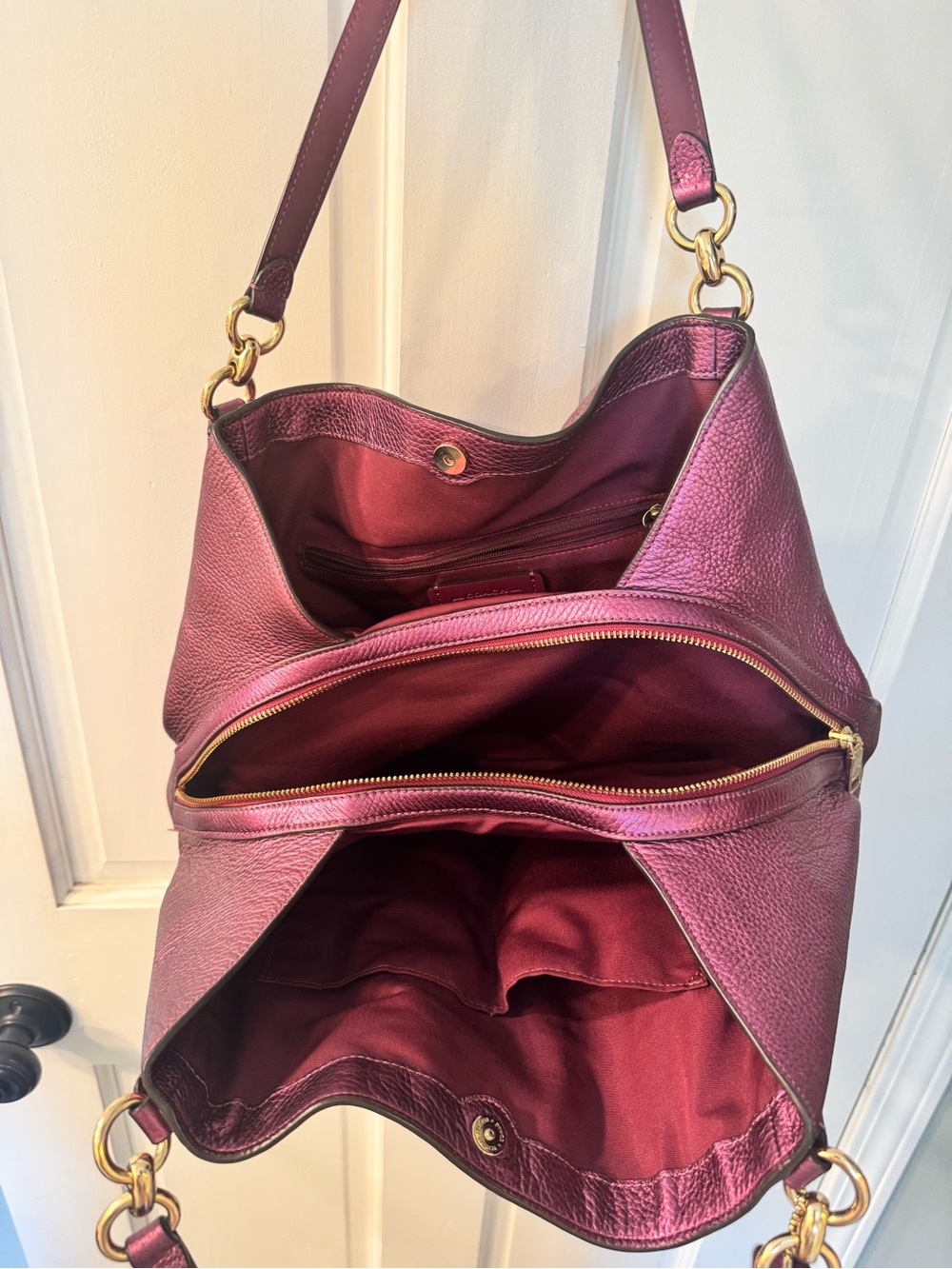 Coach style F80271 Hallie Shoulder Bag metallic pebble leather unicorn 🦄 - Picture 3 of 12